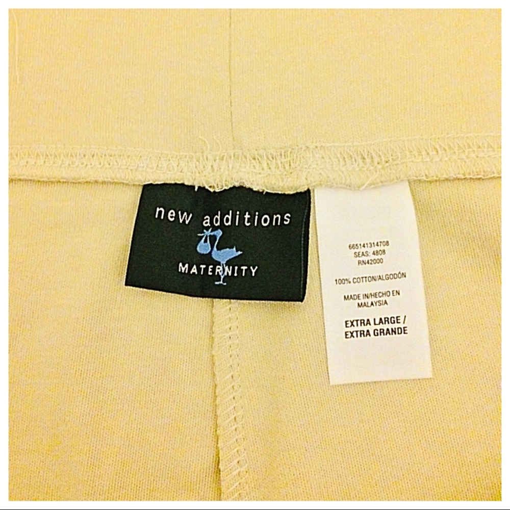 3 for $21! NWOT cotton stretch maternity shorts - Picture 2 of 2
